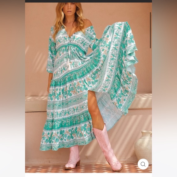 Boho plus size gown - Picture 2 of 3